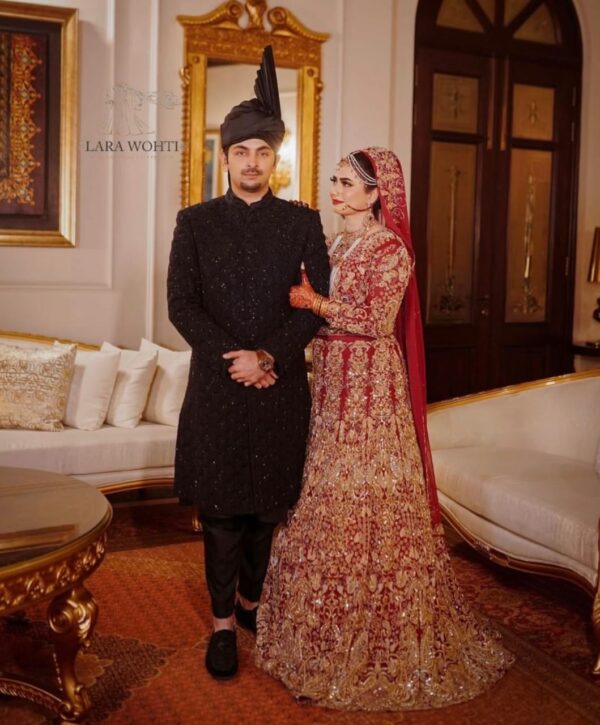 Exquisite Bridal Lehenga Choli - Image 3